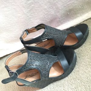 Lucky brand black wedges